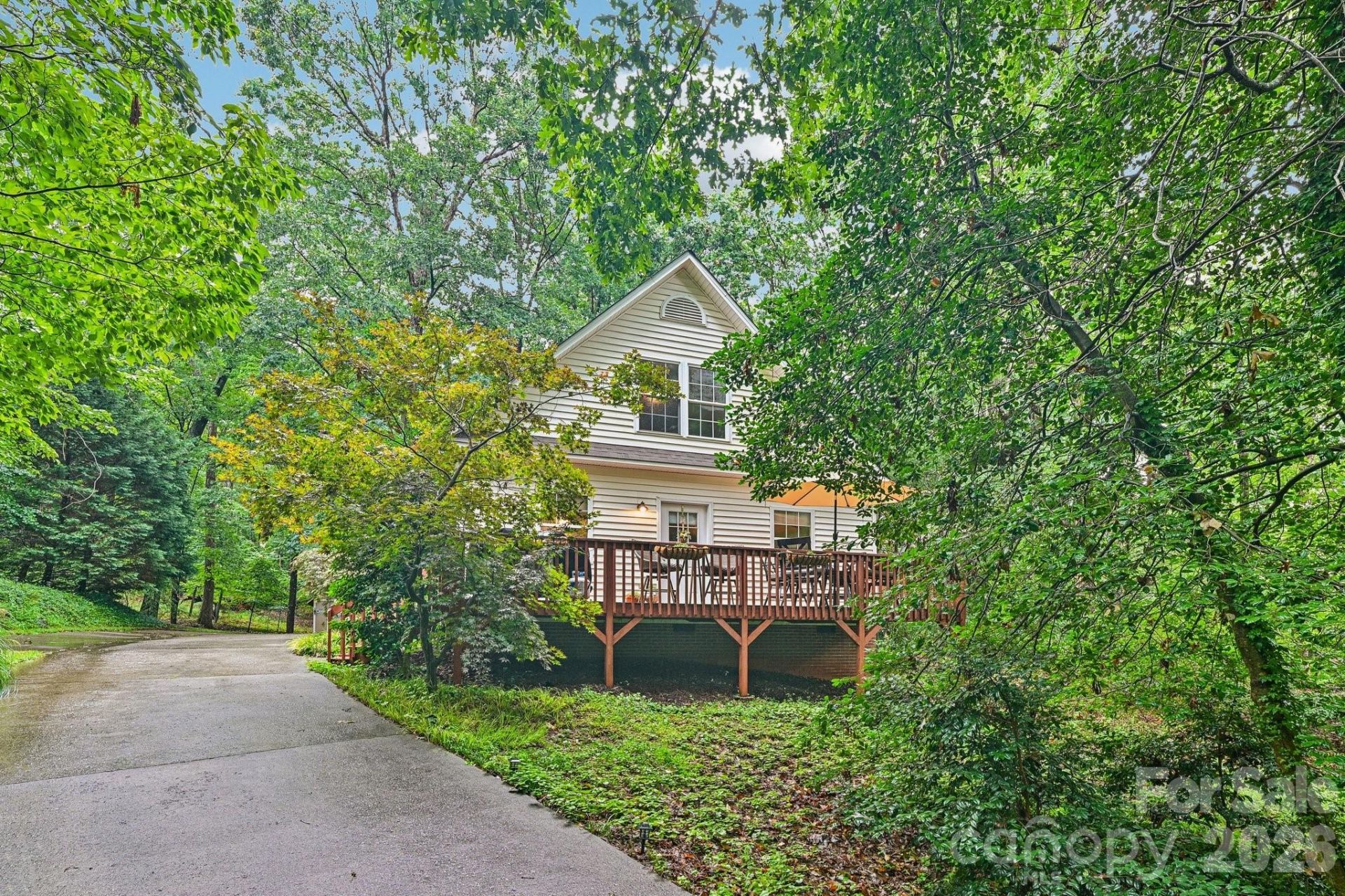 8658 Dog Leg Road , Mooresville, NC 28673 Main Photo