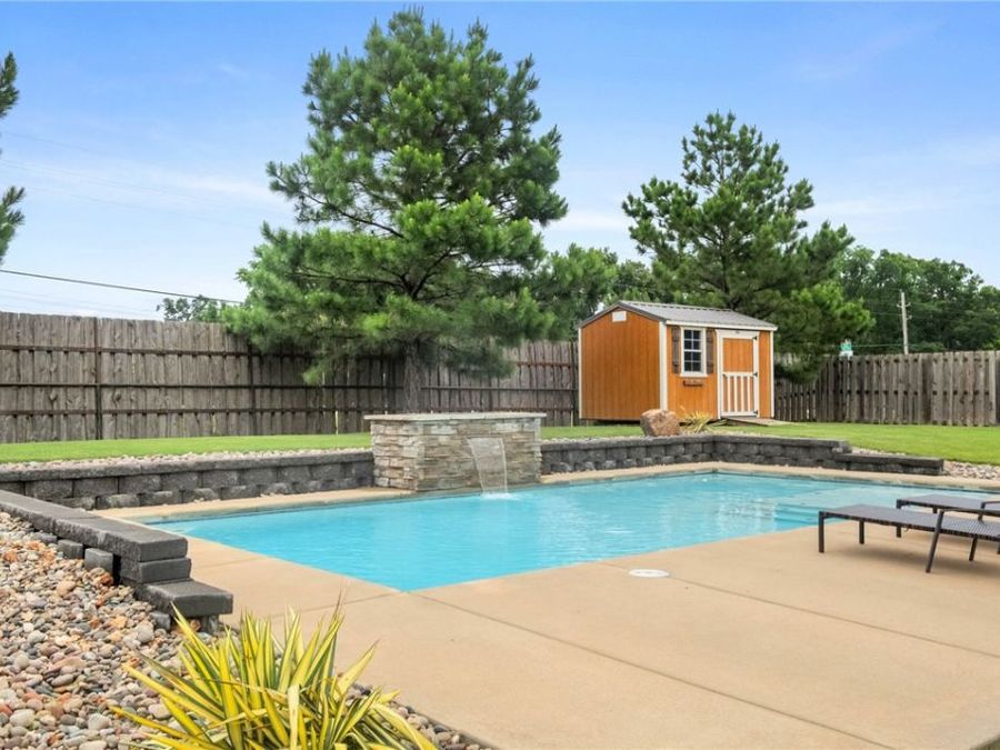 Property Image 32