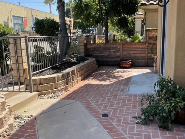 415 N Cedros, Solana Beach, CA 92075