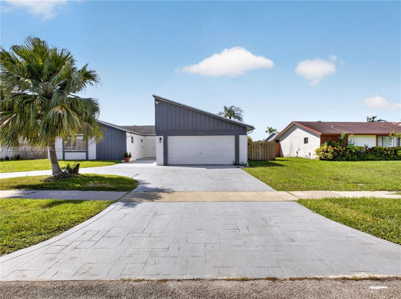 9428 NW 46th Ct, Sunrise, FL 33351 Photo