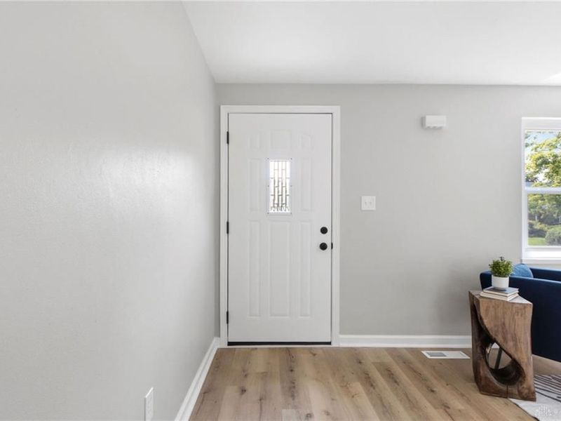 1045 Berkshire Road, Dayton, OH 45419 Photo 6