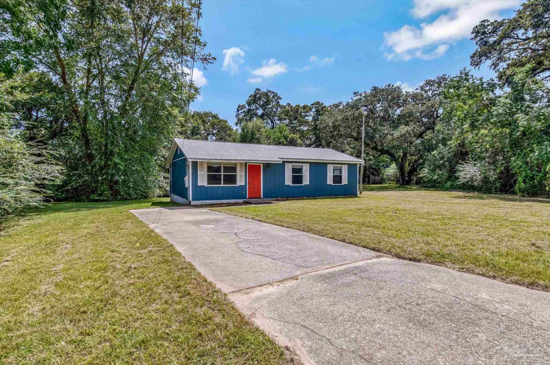 9 Geronimo Cir, Pensacola, FL 32506 Main Photo