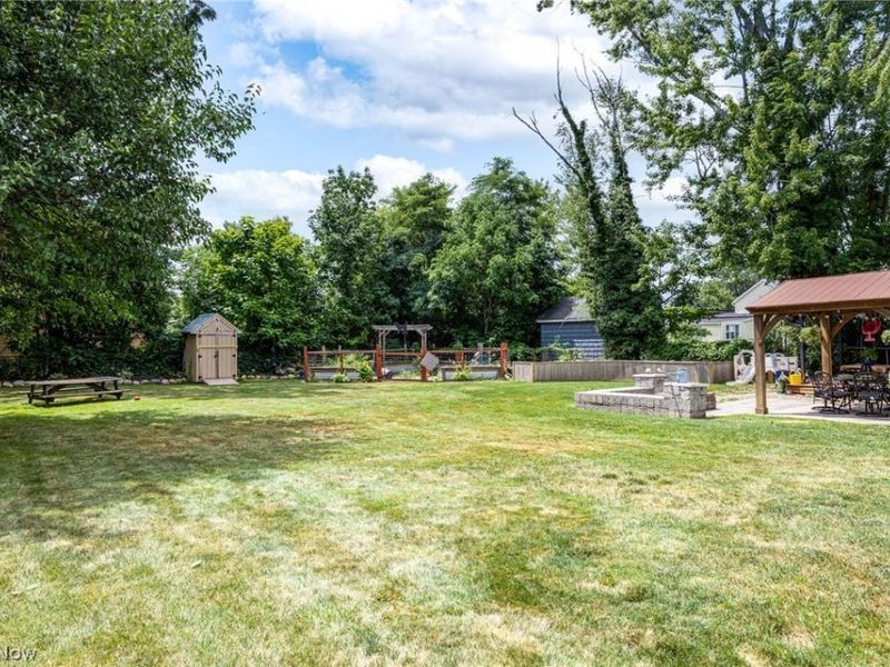 108 E Center Street, Berea, OH 44017 Photo 7