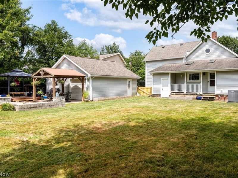 108 E Center Street, Berea, OH 44017 Photo 8