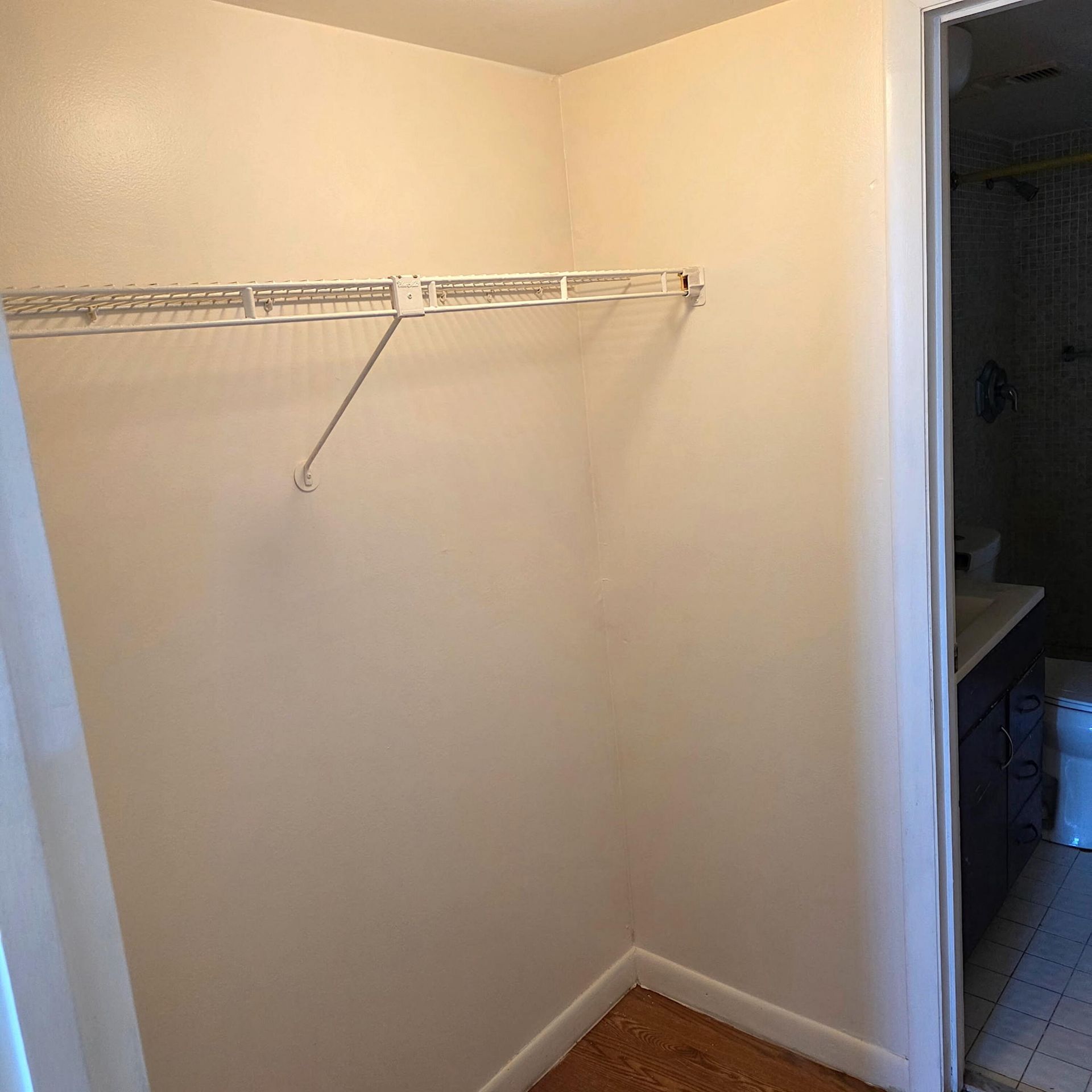505 Spencer Drive, Unit 407, West Palm Beach, FL 33409 Photo