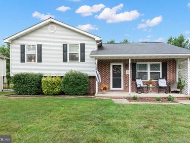 51 MASON DIXON DRIVE, LITTLESTOWN, PA 17340