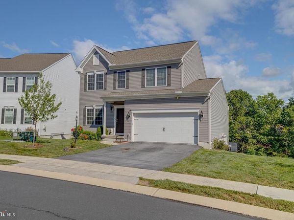 17 BARNHART CIRCLE, MECHANICSBURG, PA 17050