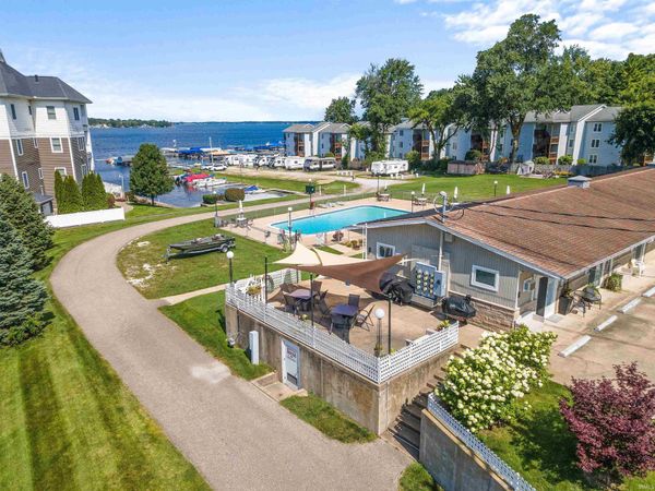 10025 N Turkey Creek #5 Road, Syracuse, IN 46567
