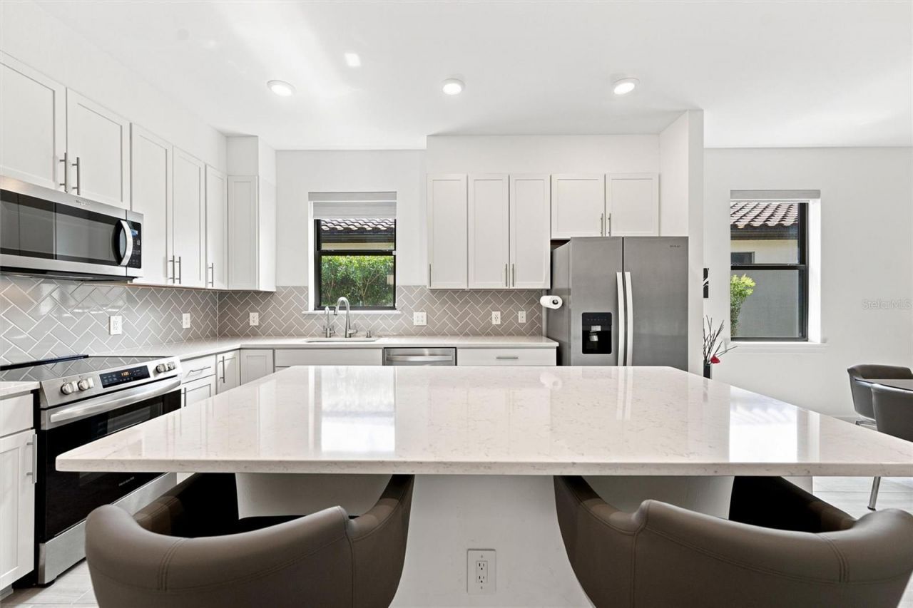 6713 Alstead Circle, Bradenton, FL 34202 Photo