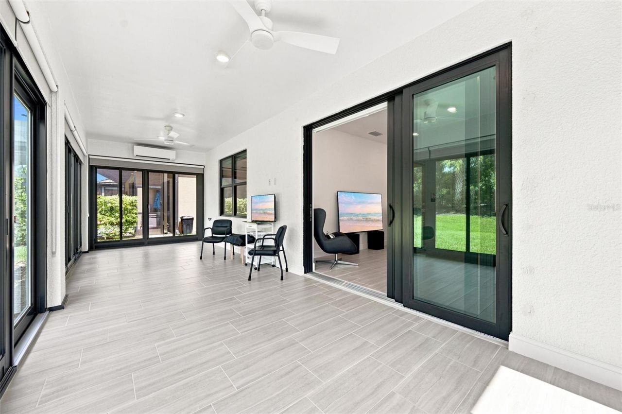 6713 Alstead Circle, Bradenton, FL 34202 Photo