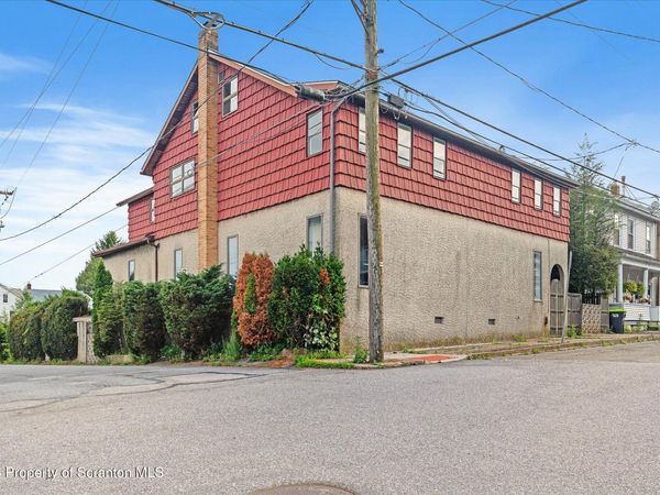 702-704 Walnut Street , Freeland, PA 18224