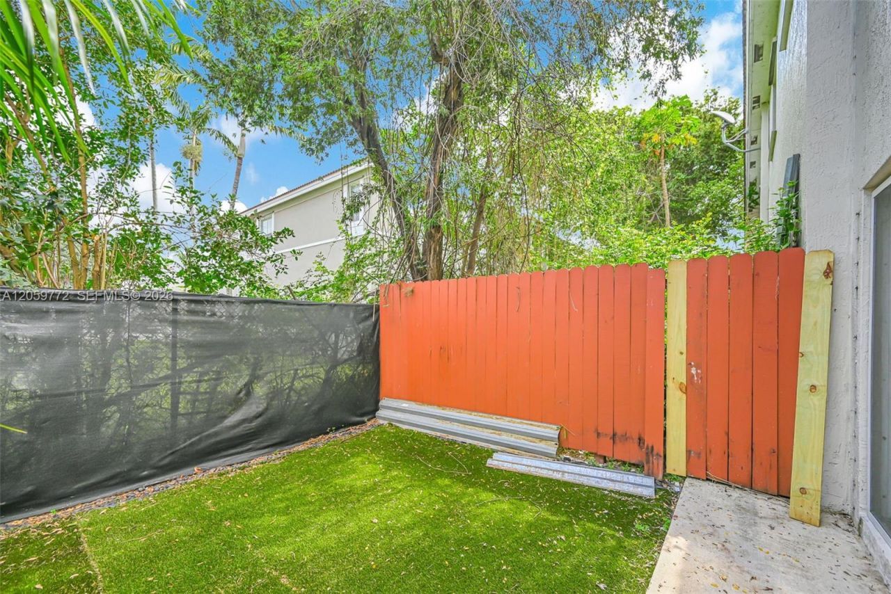1681 SE 30th St , Unit 1681, Homestead, FL 33035 Photo