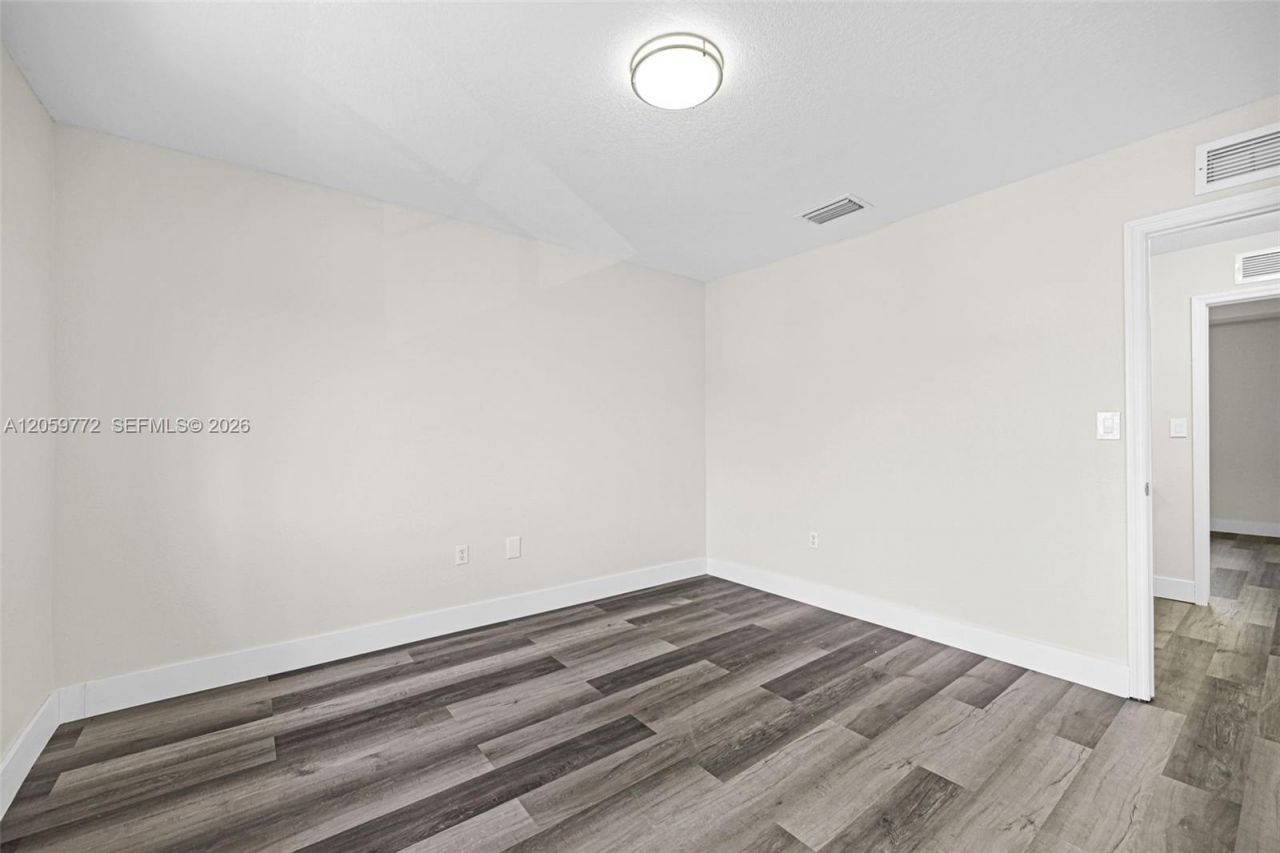 1681 SE 30th St , Unit 1681, Homestead, FL 33035 Photo