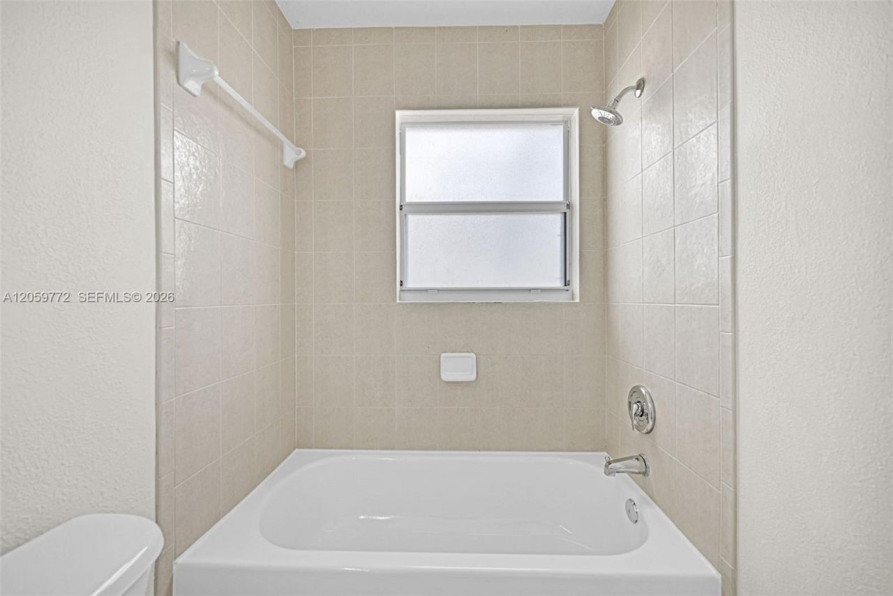 1681 SE 30th St , Unit 1681, Homestead, FL 33035 Photo