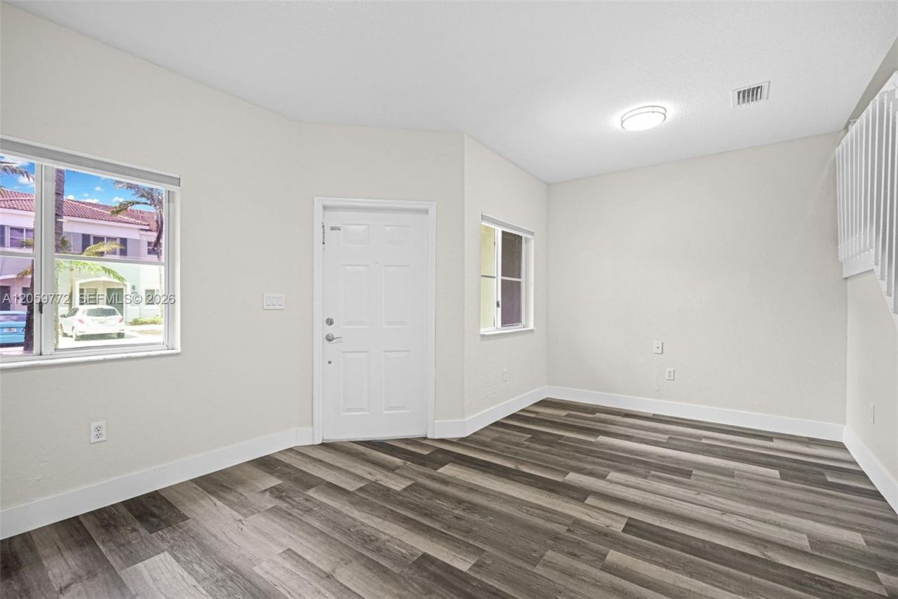 1681 SE 30th St , Unit 1681, Homestead, FL 33035 Photo