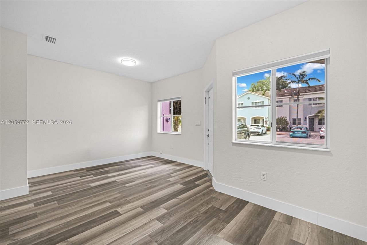 1681 SE 30th St , Unit 1681, Homestead, FL 33035 Photo