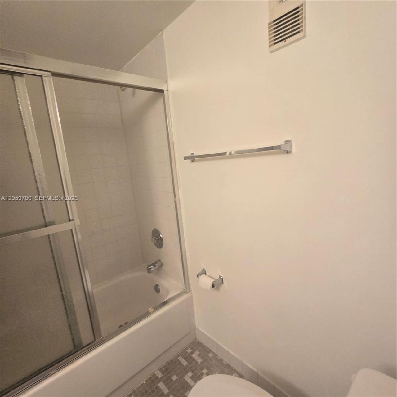 8401 SW 107 , Unit 312E, Miami, FL 33173 Photo