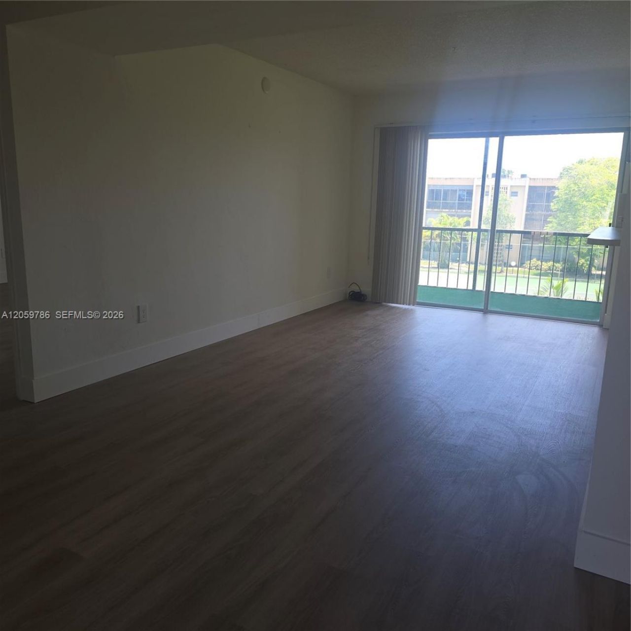8401 SW 107 , Unit 312E, Miami, FL 33173 Photo