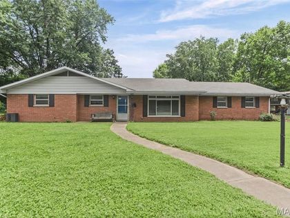 23 Melwood Drive  Belleville, IL 62223