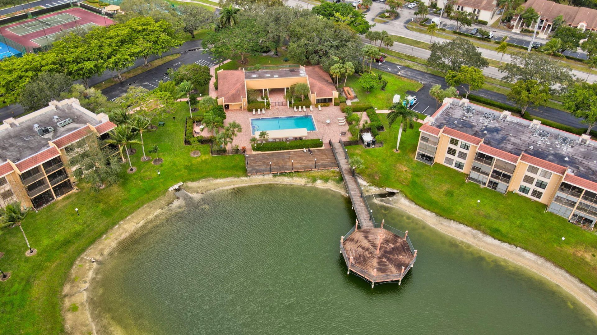 6048 Coral Lake Drive, Margate, FL 33063 Photo