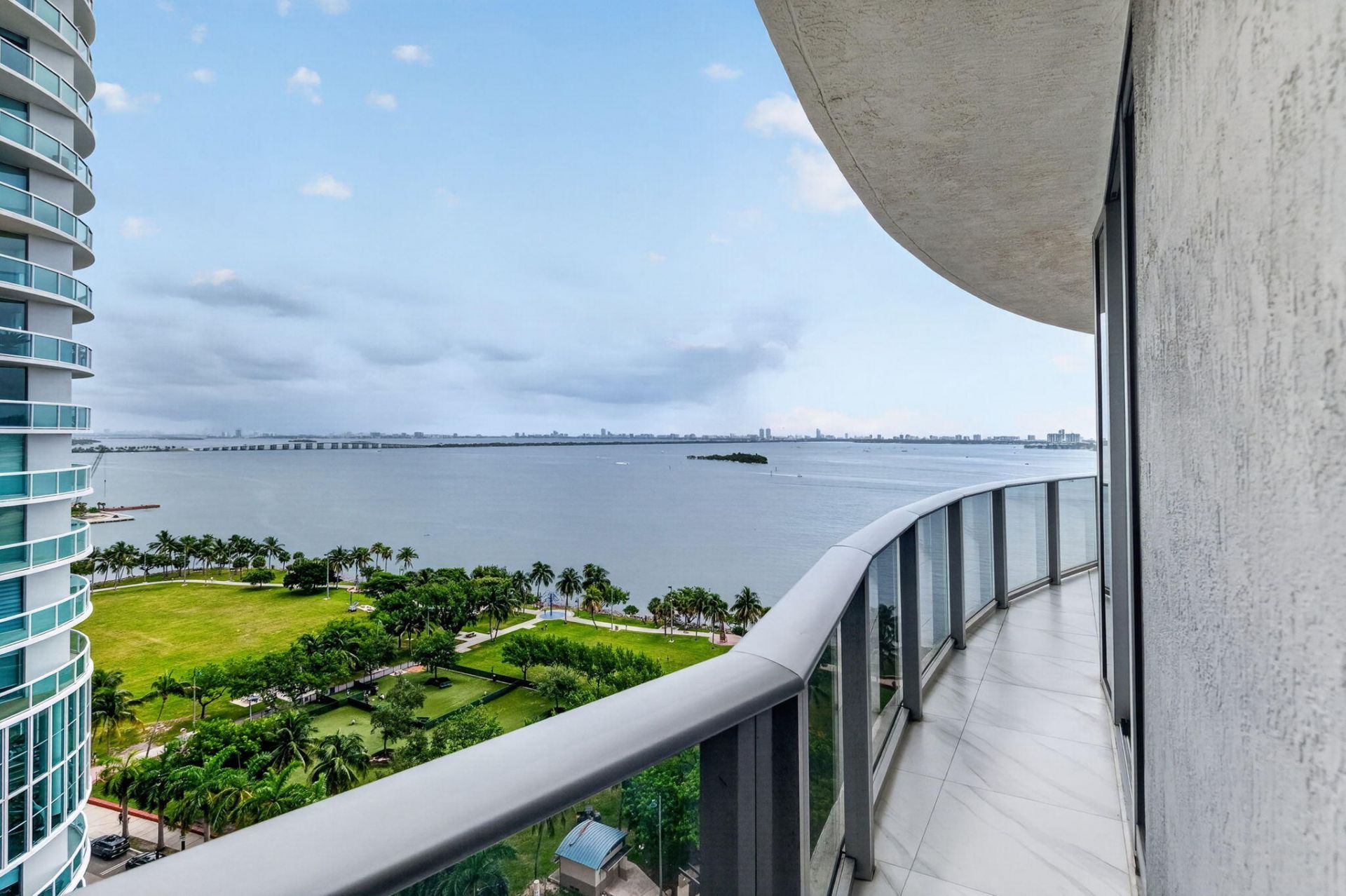 488 NE 18th Street, Unit 1515, Miami, FL 33132 Photo