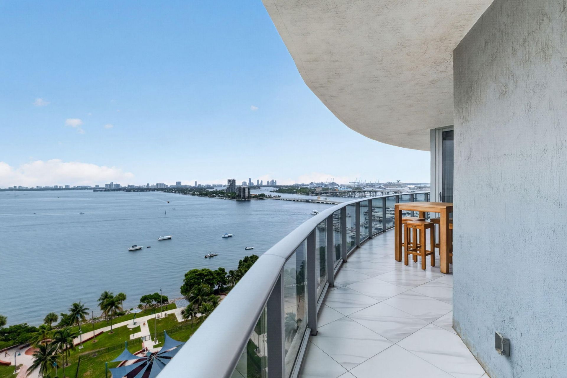 488 NE 18th Street, Unit 1515, Miami, FL 33132 Photo