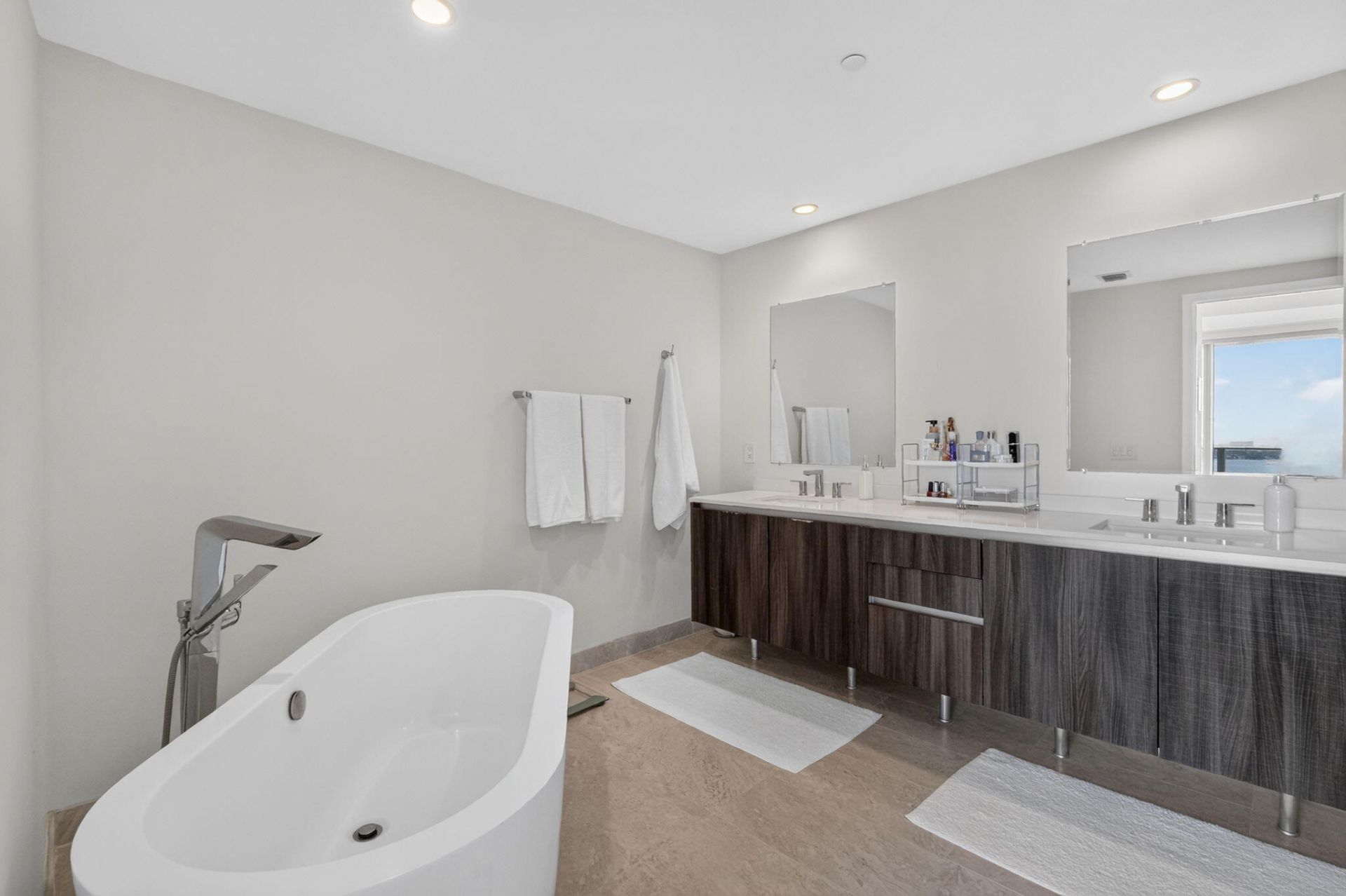 488 NE 18th Street, Unit 1515, Miami, FL 33132 Photo