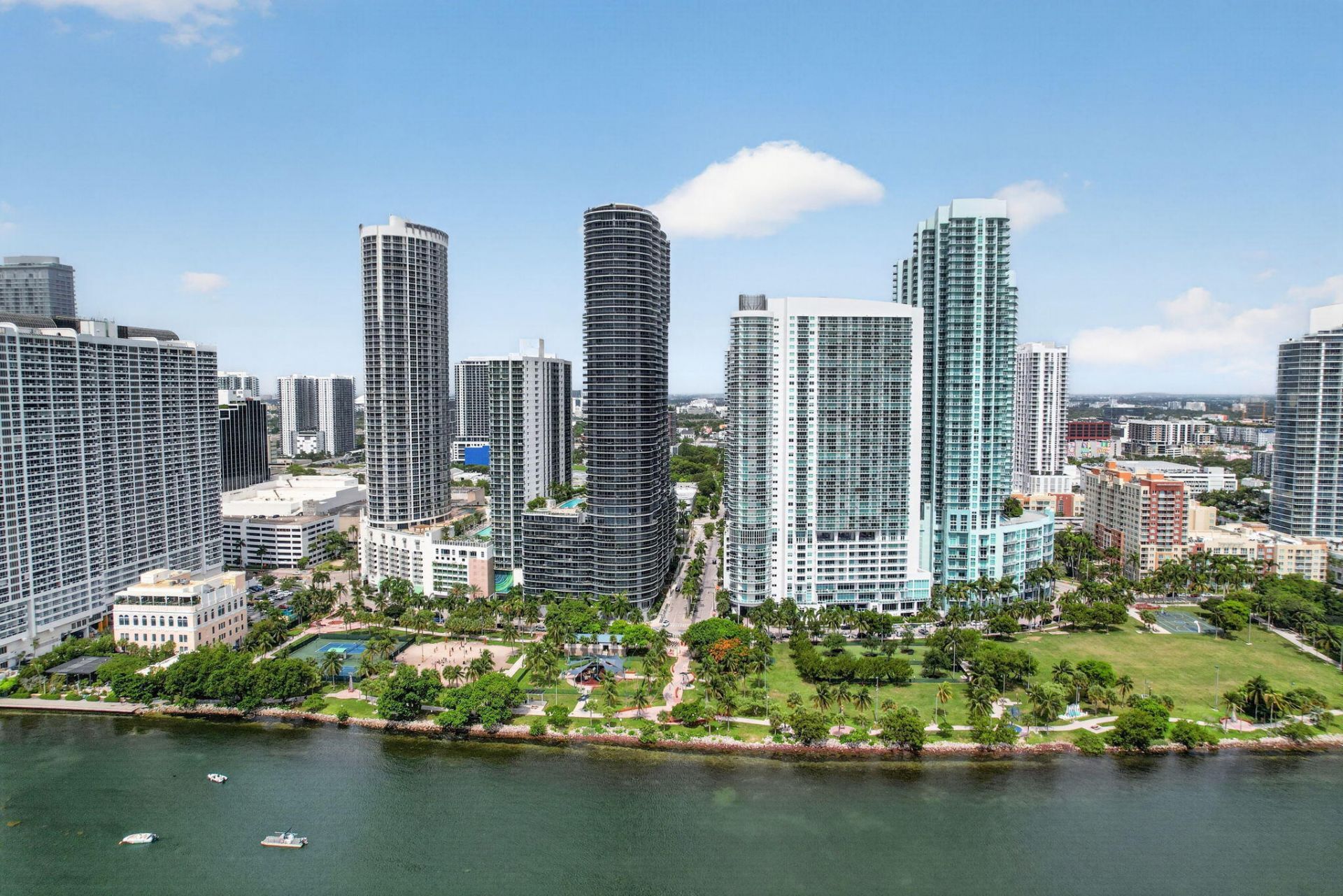 488 NE 18th Street, Unit 1515, Miami, FL 33132 Photo