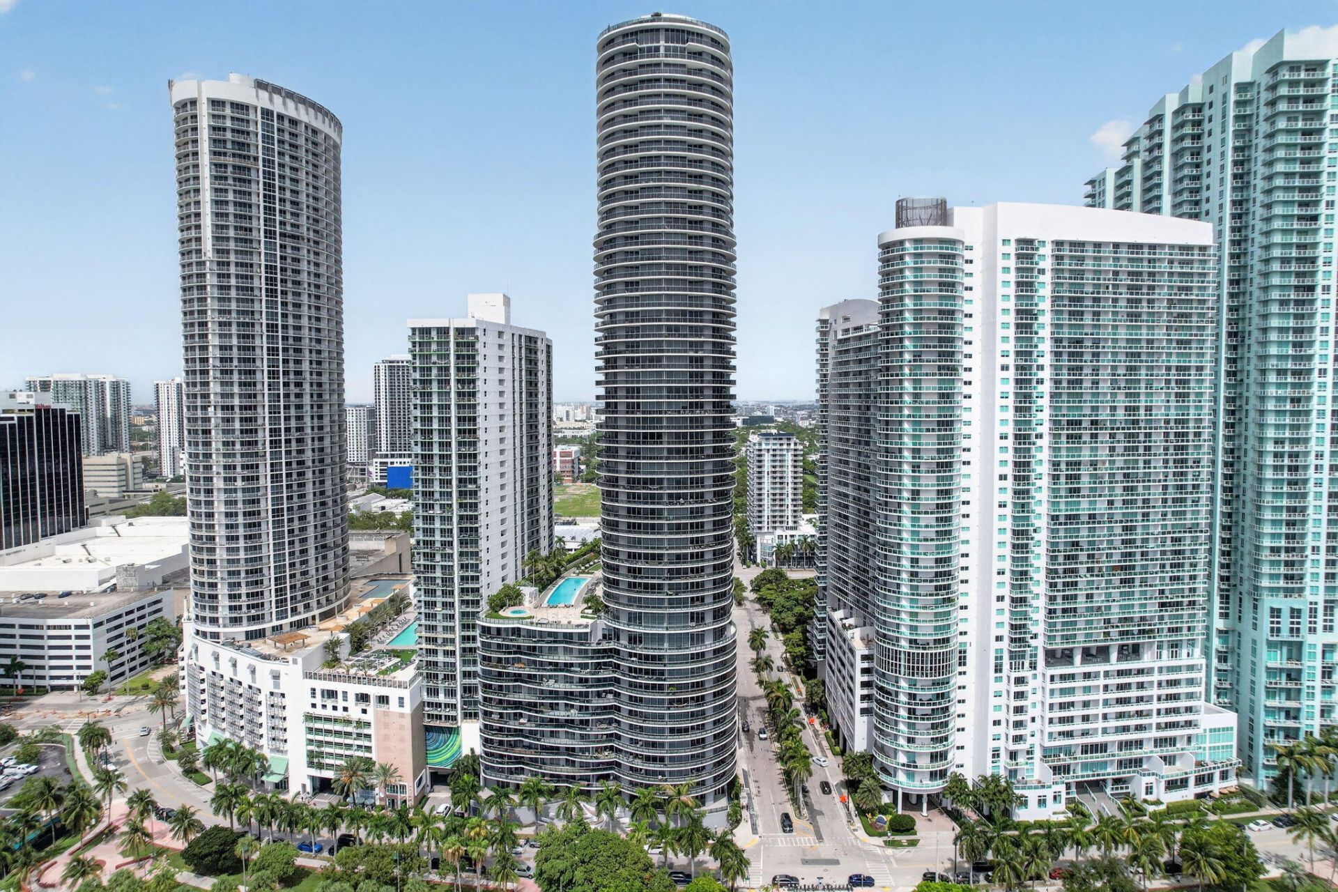 488 NE 18th Street, Unit 1515, Miami, FL 33132 Photo