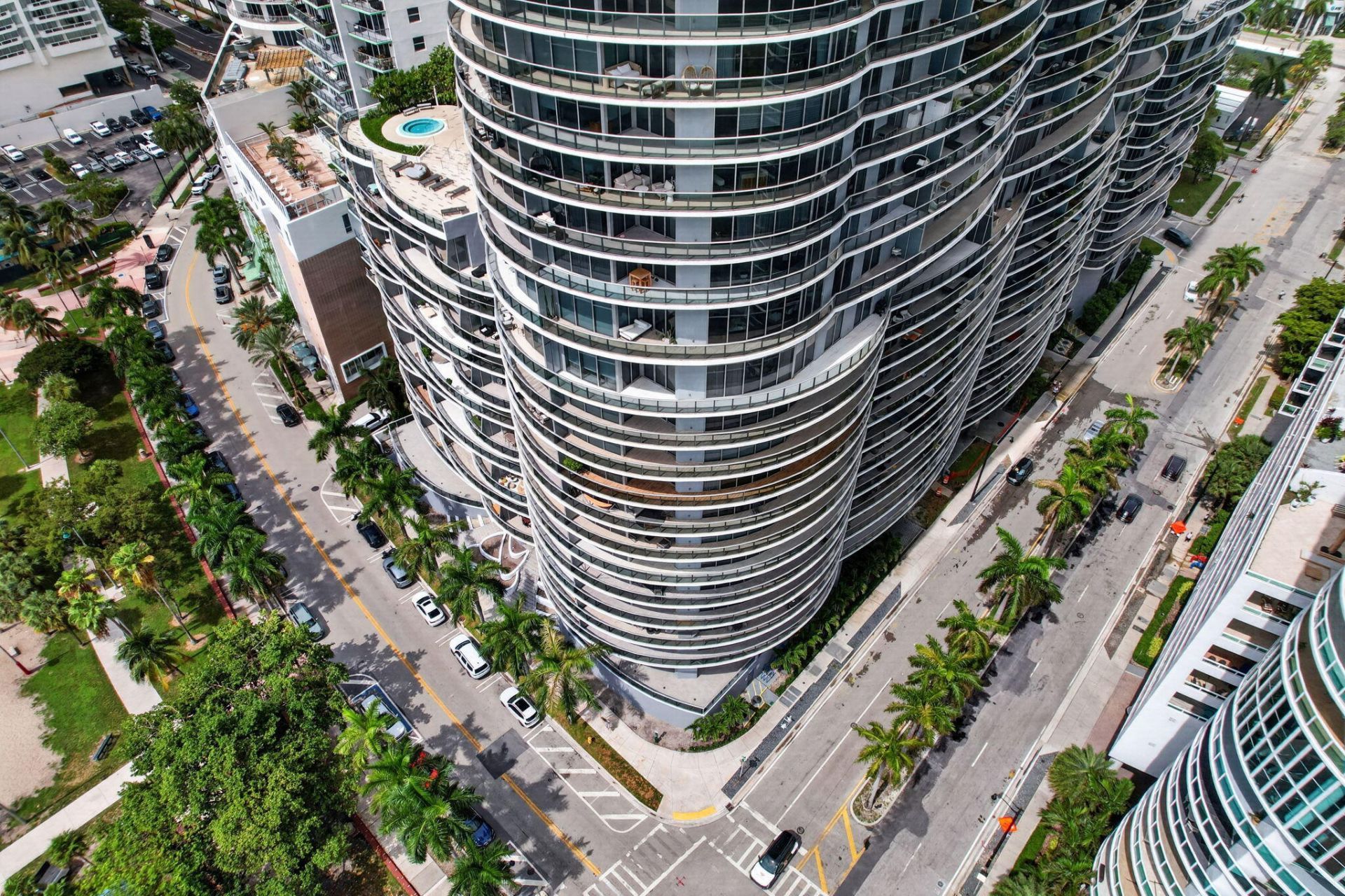488 NE 18th Street, Unit 1515, Miami, FL 33132 Photo