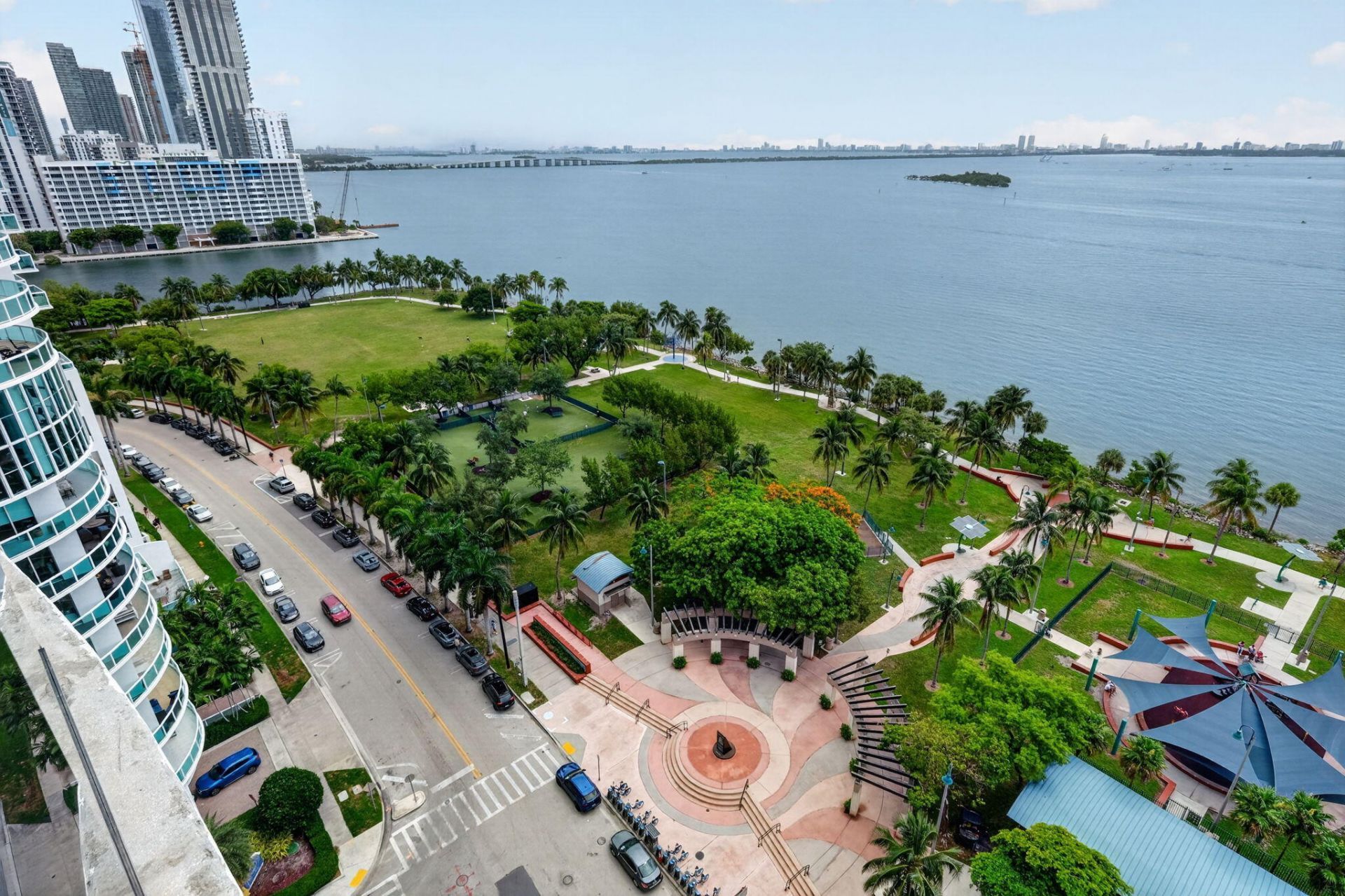 488 NE 18th Street, Unit 1515, Miami, FL 33132 Photo