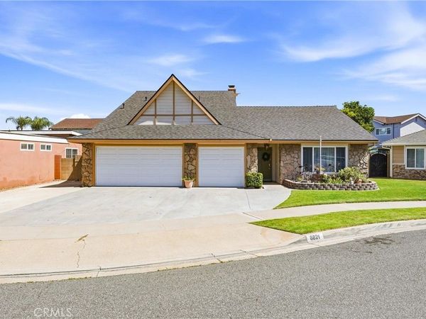 8821 Tamarisk, Westminster, CA 92683