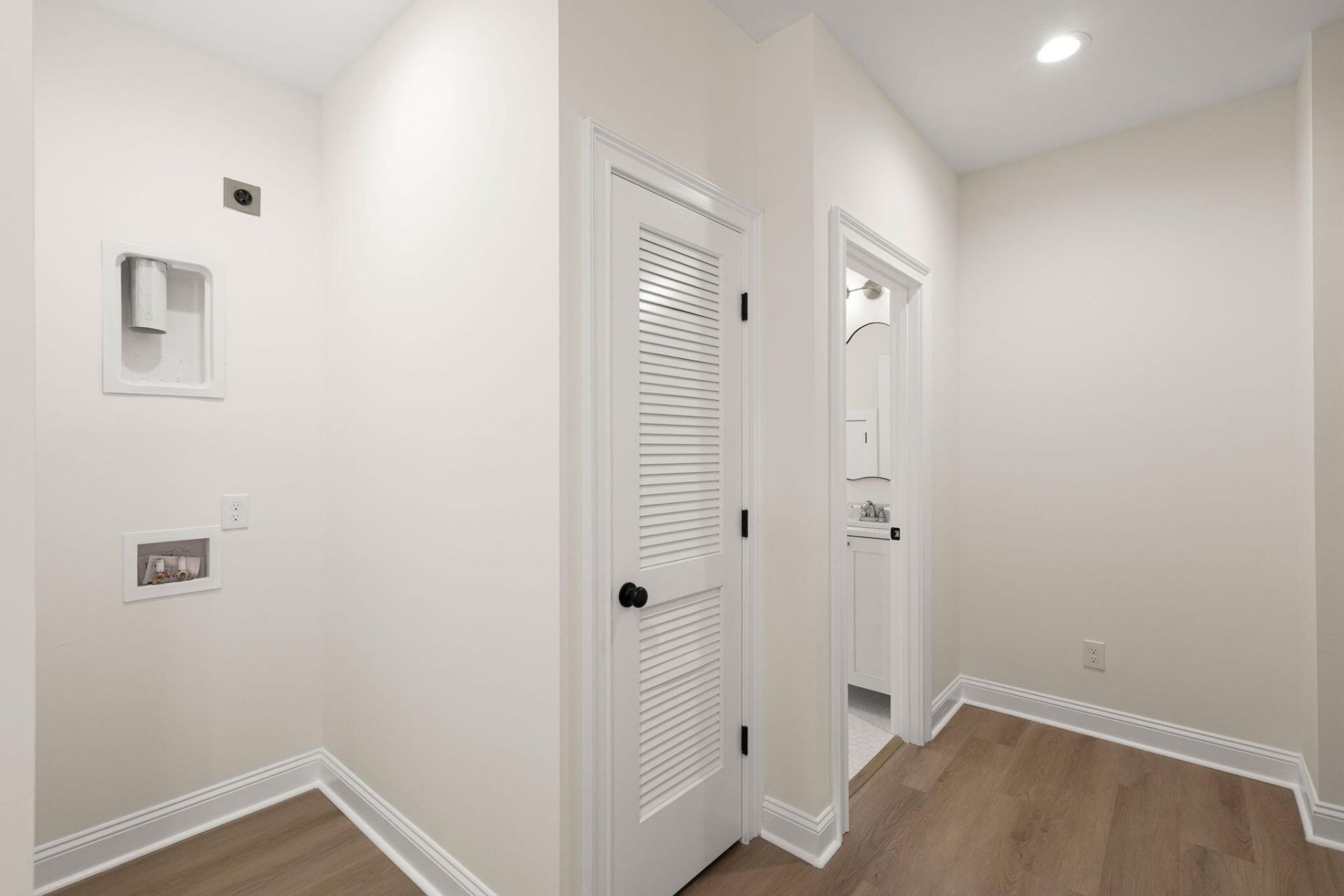 828 5th Avenue Photo 31