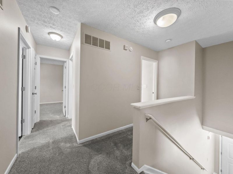9175 Misty Dawn Drive, Columbus, OH 43240 Photo 27