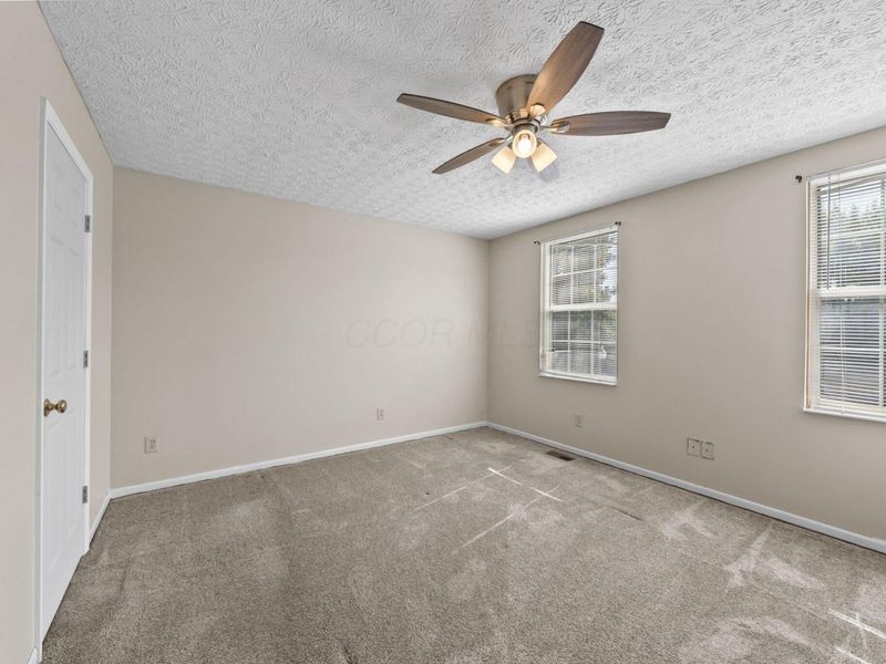 9175 Misty Dawn Drive, Columbus, OH 43240 Photo 29