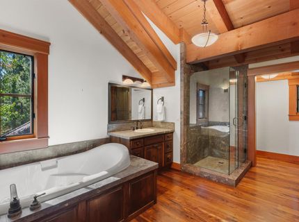 340 Elias Baldwin, Truckee, CA 96161 Photo