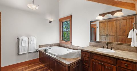340 Elias Baldwin, Truckee, CA 96161 Photo