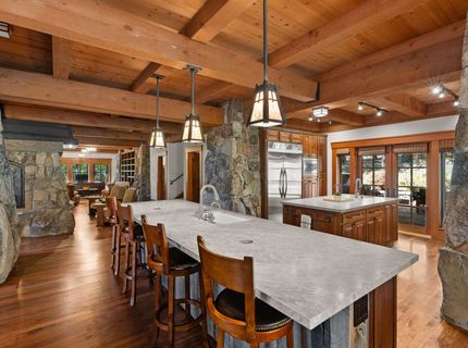 340 Elias Baldwin, Truckee, CA 96161 Photo