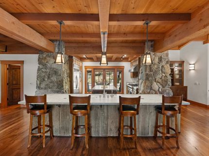 340 Elias Baldwin, Truckee, CA 96161 Photo