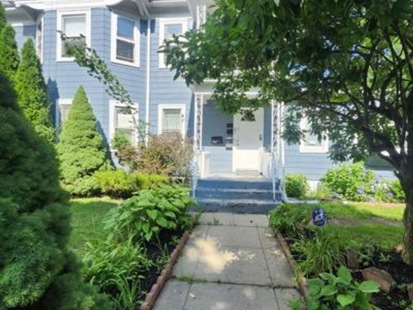 398-400 Spring St, Unit 1, Brockton, MA 02301