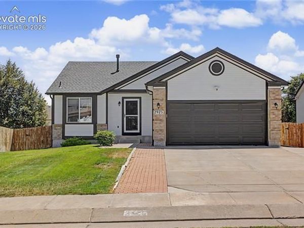 2925 Walton Creek Drive, Colorado Springs, CO 80922