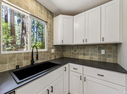 807 Gardner Street, South Lake Tahoe, CA 96150 Photo