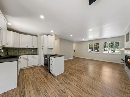 807 Gardner Street, South Lake Tahoe, CA 96150 Photo