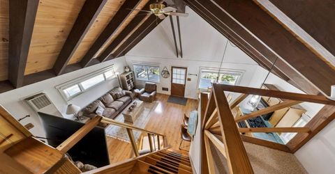1492 Mount Rainier Drive, South Lake Tahoe, CA 96150 Photo