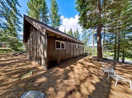 1492 Mount Rainier Drive, South Lake Tahoe, CA 96150 Photo
