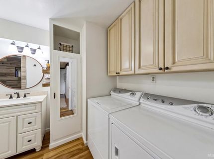 1492 Mount Rainier Drive, South Lake Tahoe, CA 96150 Photo