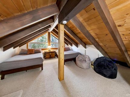 1492 Mount Rainier Drive, South Lake Tahoe, CA 96150 Photo