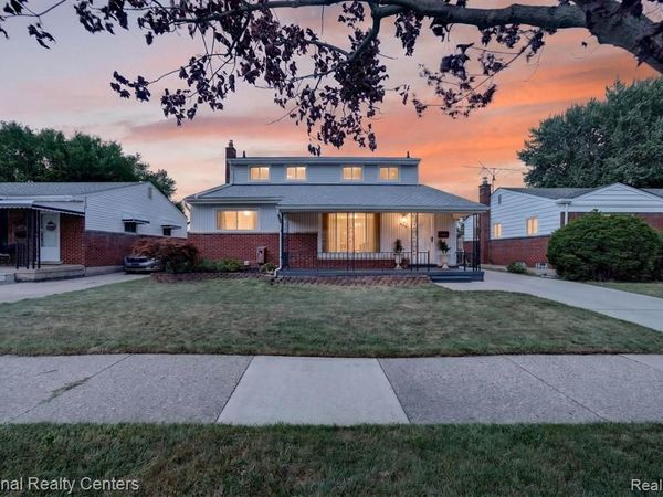 833 Bernie Lane , Madison Heights, MI 48071