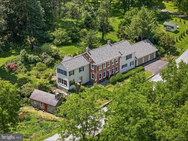 105 FETHERMAN ROAD, STROUDSBURG, PA 18360
