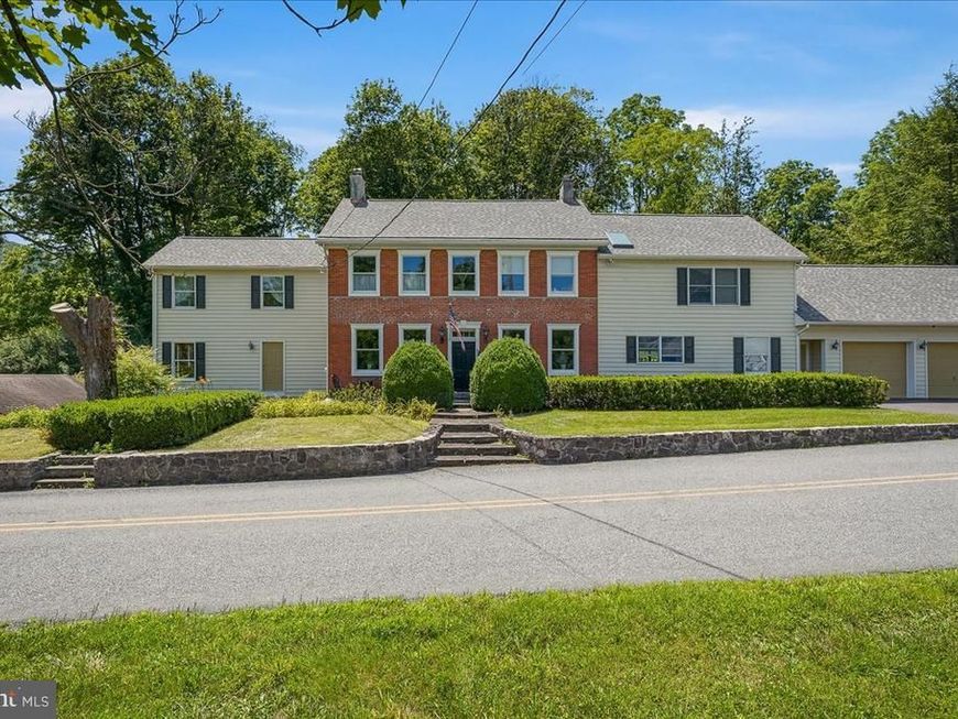 105 Fetherman Road , Stroudsburg, PA 18360 Main Photo
